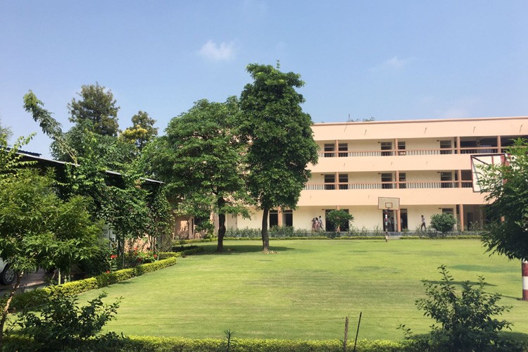 Sherwood College of Professional Management, Lucknow