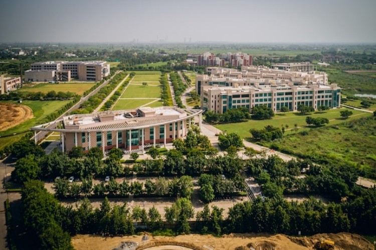 Shiv Nadar University, Greater Noida