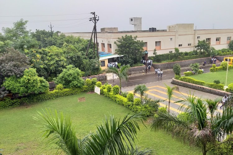 Shivajirao Kadam Institute of Technology & Management, Indore