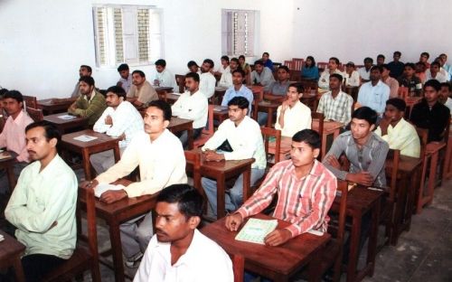 Shivani Gaurav Memorial Law College, Jaunpur