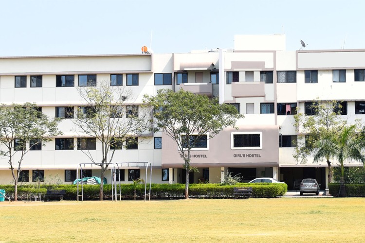 Shree Dhanvantary College of Engineering and Technology, Surat