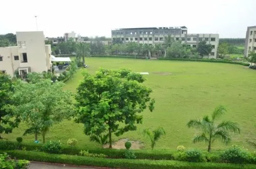 Shree Dhanvantary College of Post Graduate Business Management, Surat