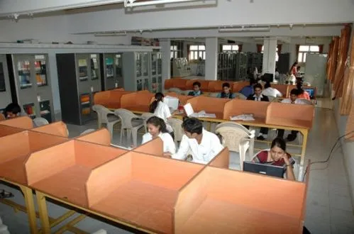 Shree Naranjibhai Lalbhai Patel College of Pharmacy, Surat