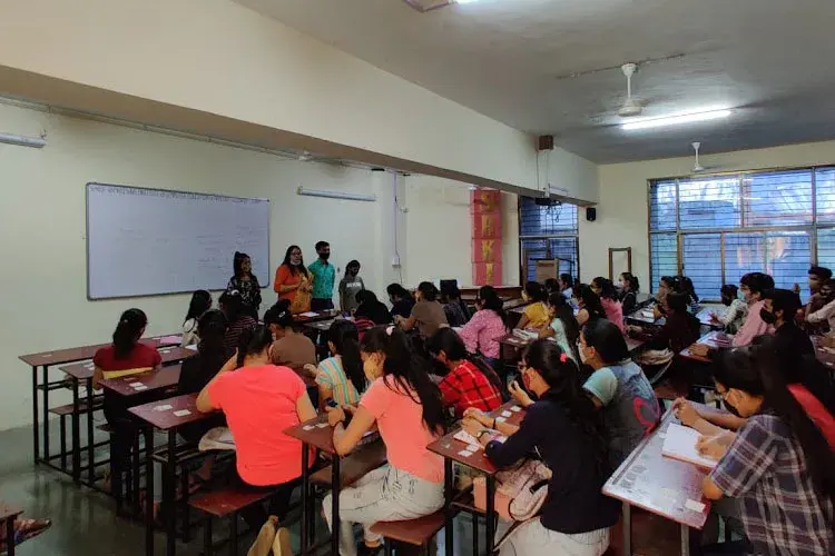Shree Ramkrishna Institute of Computer Education and Applied Sciences, Surat