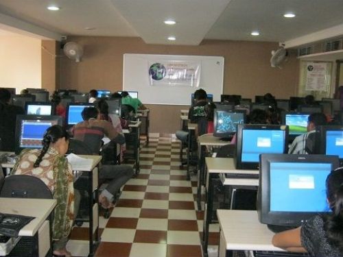 Shree Swaminarayan College of Computer Science, Bhavnagar