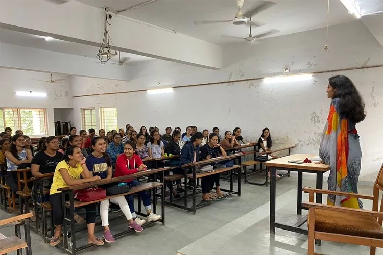 Shri B. J. Patel Umiya BBA College, Ahmedabad