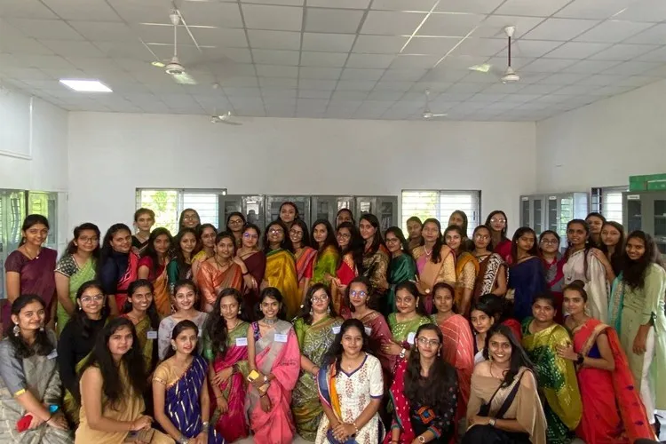 Shri B. J. Patel Umiya BBA College, Ahmedabad