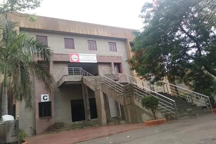 Shree V.M. Mehta Institute of Ayurved, Rajkot