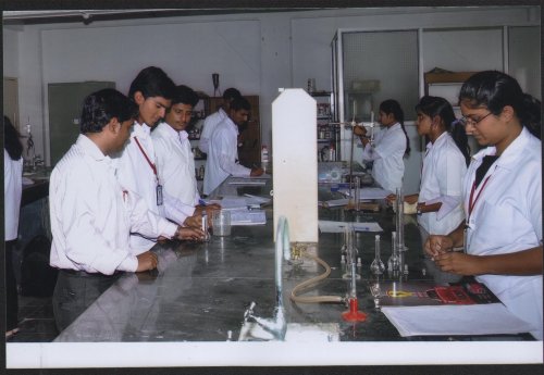 Shri Balaji Shikshan Prasarak Mandal College of Pharmacy, Ambajogai