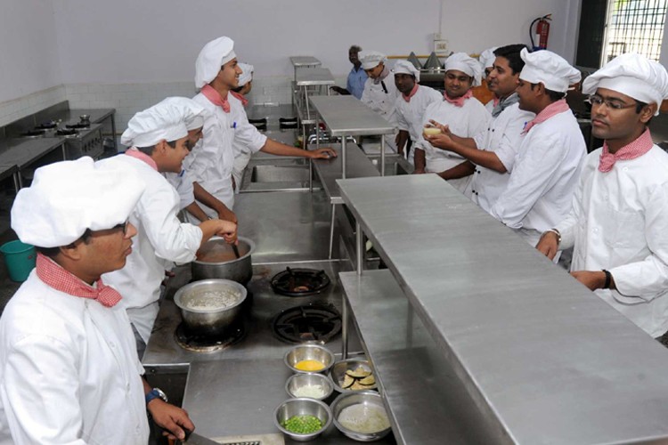 Shri Balasaheb Tirpude College of Hotel Management and Catering Technology, Nagpur