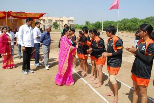 Shri Bhawani Niketan Mahila P.G. Mahavidyalaya, Jaipur