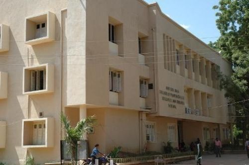 Shri BM Shah College of Pharmaceutical Education and Research, Sabarkantha