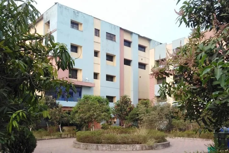 Shri Rawatpura Sarkar University, Raipur