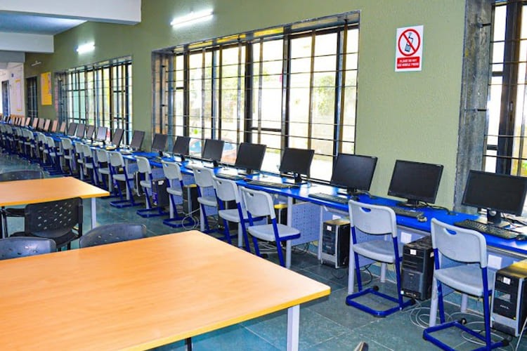 Shri Rawatpura Sarkar University, Raipur