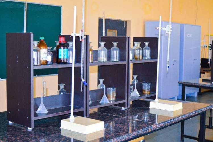 Shri Rawatpura Sarkar University, Raipur
