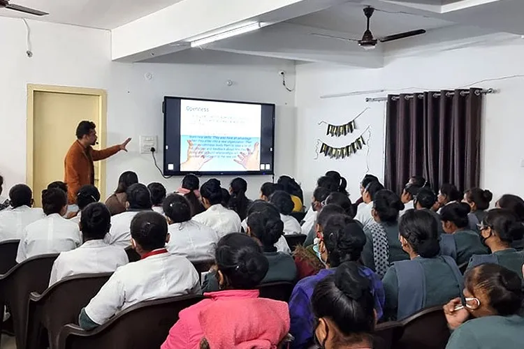 Shri Sai College of Nursing & Paramedical, Patna