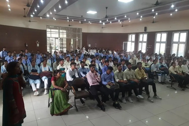 Shri Saraswati Vidyalya Post Graduate College, Hapur