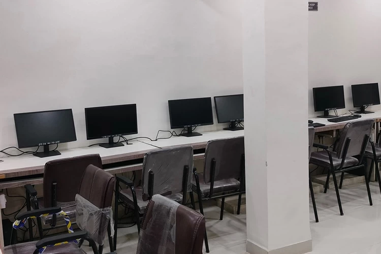 Shri Shivaji Maratha Society's Law College, Pune