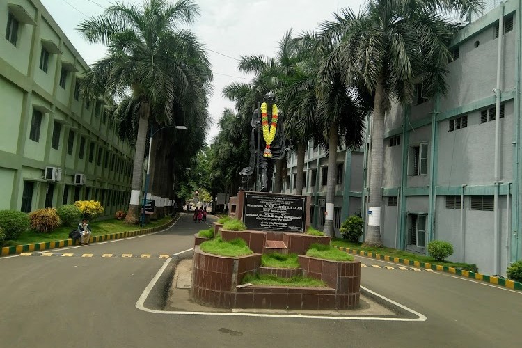 Shri Vishnu College of Pharmacy, Bhimavaram