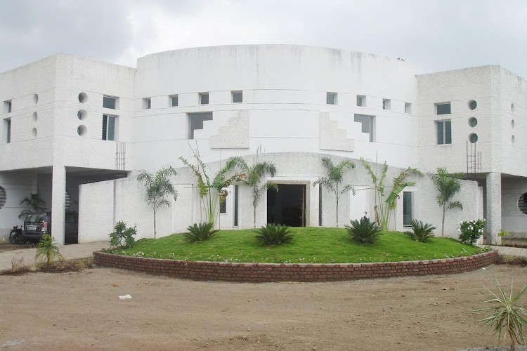 Shri Yashwantrao Chavan Memorial Medical & Rural Development Foundation's Dental College, Ahmednagar