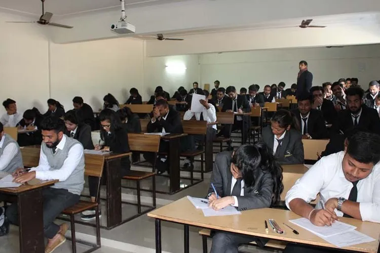 Siddhartha Law College, Dehradun