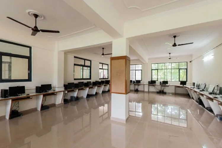 Siddhartha Law College, Dehradun