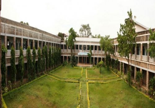 Sir C R Reddy College, Eluru