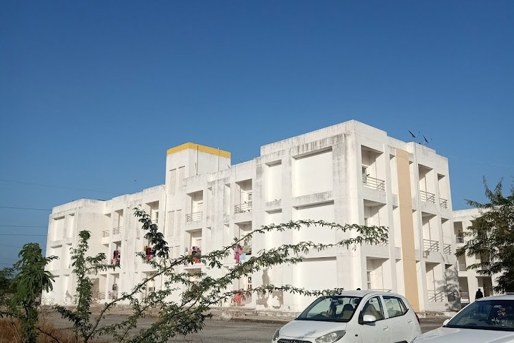 Sir Padampat Singhania University, Udaipur