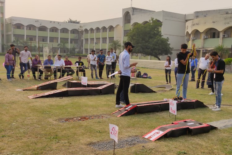 Skyline Institute of Engineering and Technology, Greater Noida