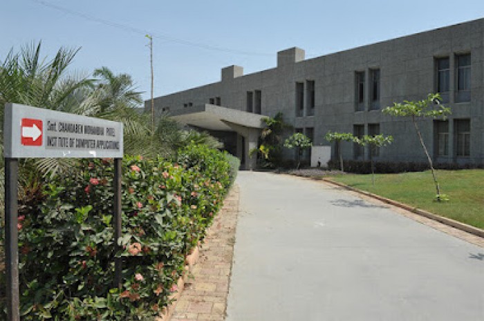 Smt. Chandaben Mohanbhai Patel Institute of Computer Applications, Anand