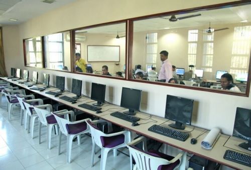 Smt. Chandaben Mohanbhai Patel Institute of Computer Applications, Anand