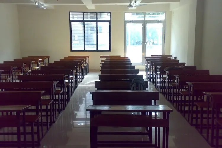 Smt Kashibai Navale College of Commerce, Pune