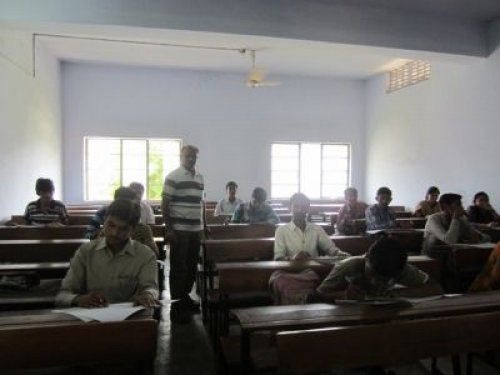 Smt MT Dhamsania College of Commerce, Rajkot