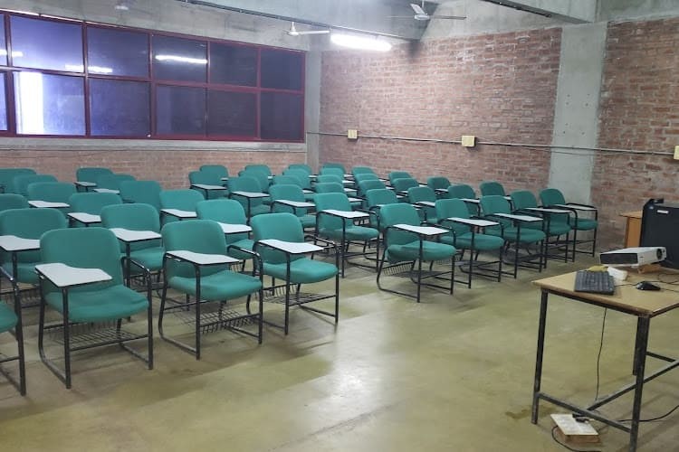Smt. S. B. Patel Institute of Business Management, Visnagar