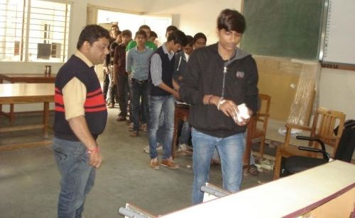 SmtTJPatel English Medium Commerce College, Ahmedabad