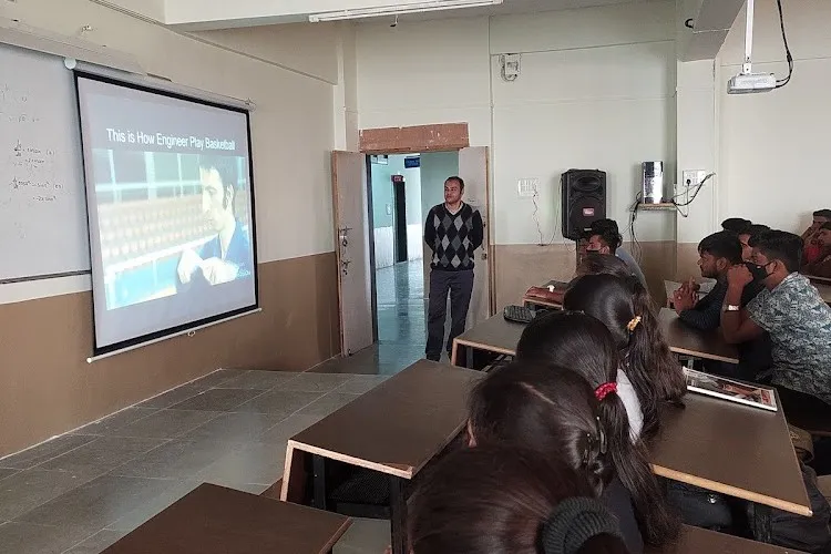 SND College of Engineering and Research Centre Yeola, Nashik