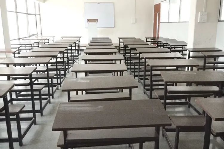 SNJB's Law College, Nashik