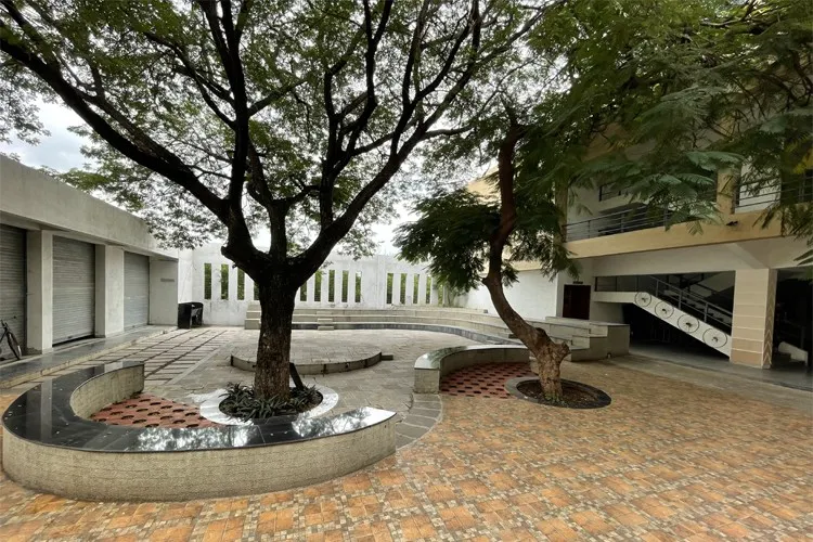 Solapur Education Society's College of Architecture, Solapur