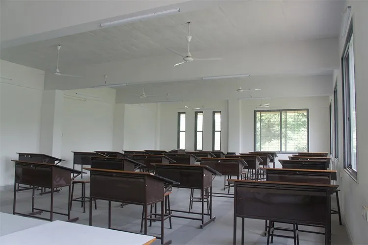 Solapur Education Society's College of Architecture, Solapur