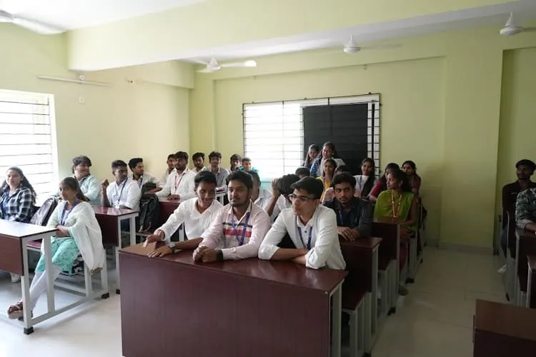 Solitaire Business Schools Khajaguda, Hyderabad