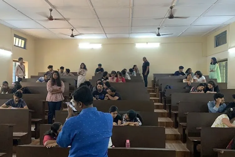 Sree Kerala Varma College, Thrissur