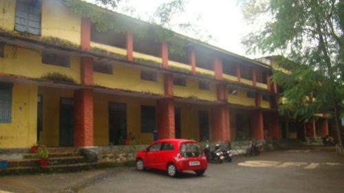 Sree Narayana College, Alathur