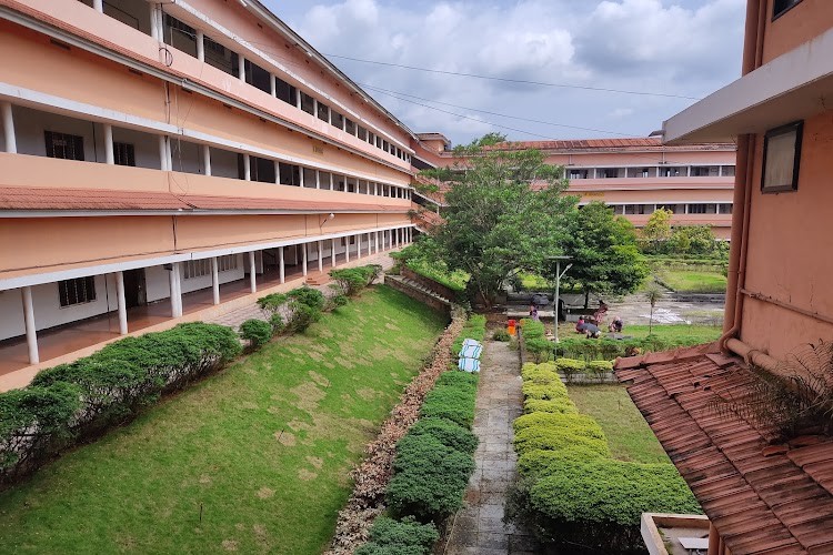 Sree Narayana Gurukulam College of Engineering, Ernakulam