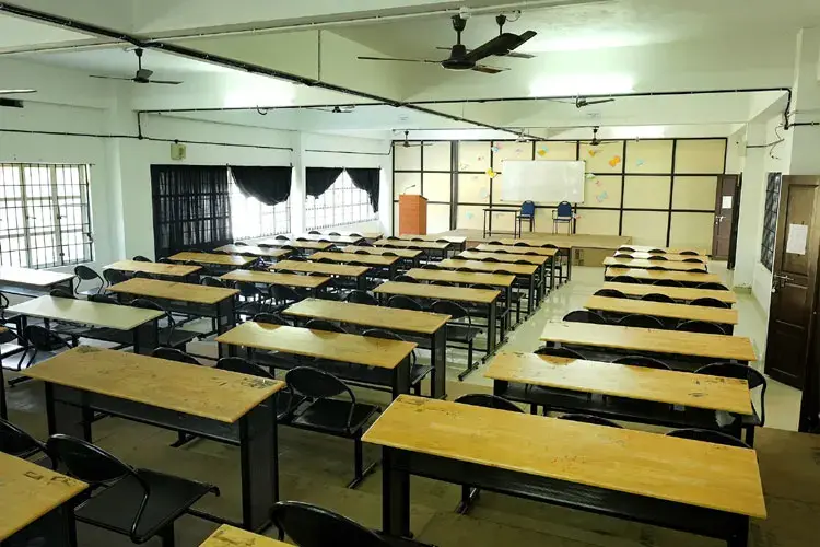Sree Narayana Law College, Ernakulam