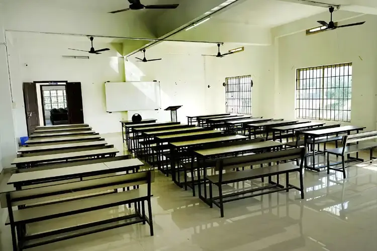 Sree Narayana Law College, Ernakulam