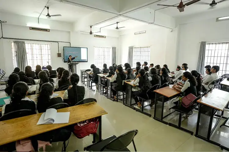 Sree Narayana Law College, Ernakulam