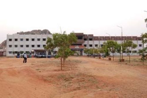 Sree Sevugan Annamalai College, Devakottai