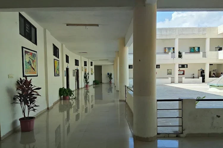 Sri Aurobindo Institute of Pharmacy, Indore