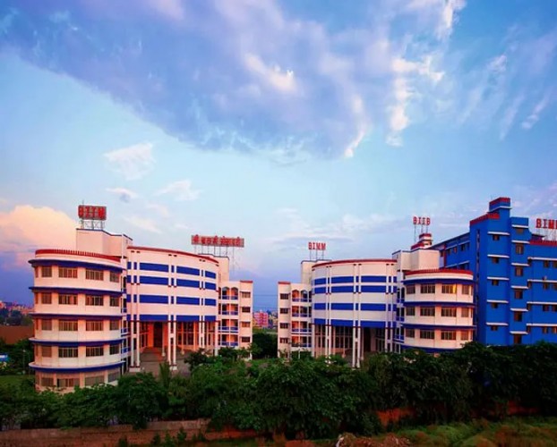 Sri Balaji University, Pune