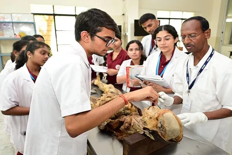 Sri Devaraj Urs Academy of Higher Education and Research, Kolar